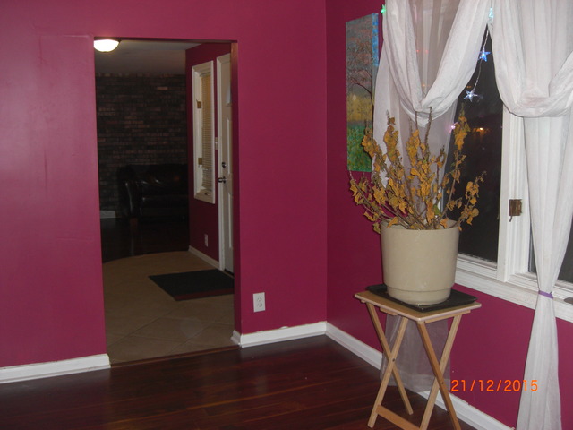 642 Edgebrook Ter, Elgin, IL 60120 photo 9
