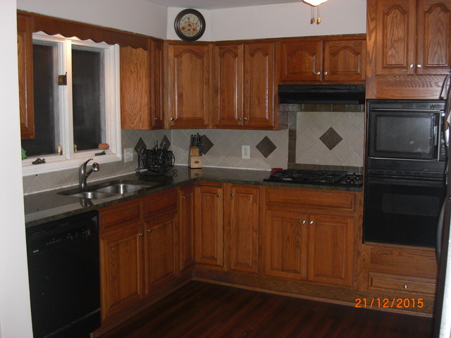 642 Edgebrook Ter, Elgin, IL 60120 photo 19