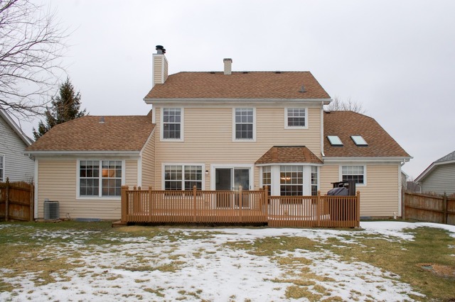 553 Eastwick Ln, Bartlett, IL 60103 photo 14