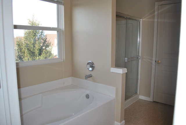 2702 Bay View Cir, Algonquin, IL 60102 photo 7