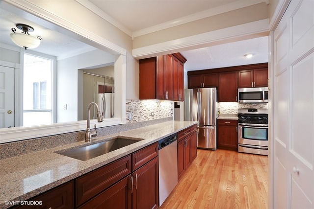 640 Frederick Ln, Hoffman Estates, IL 60169 photo 5