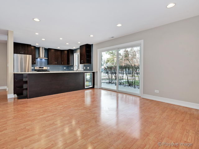 1525 Sander Ct #111, Wheeling, IL 60090 photo 5
