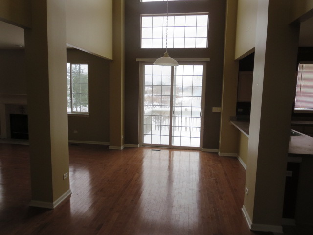 6205 Longford Dr, Mchenry, IL 60050 photo 4