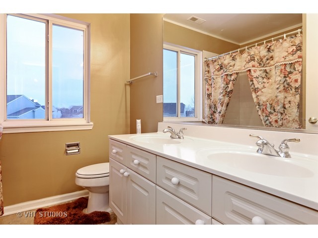 28620 Wagon Trail Rd, Mchenry, IL 60051 photo 7