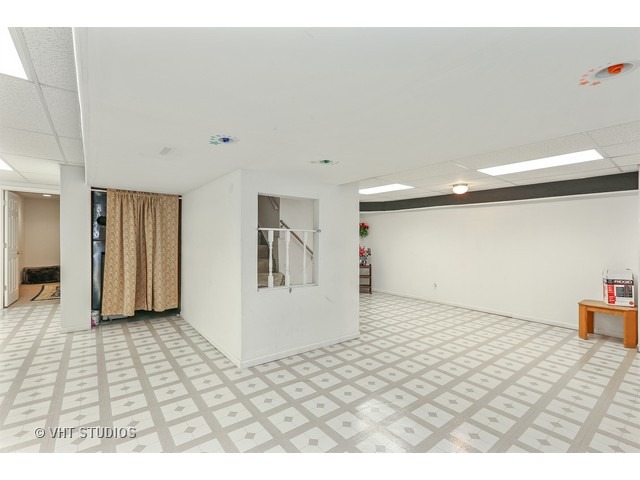 28620 Wagon Trail Rd, Mchenry, IL 60051 photo 5