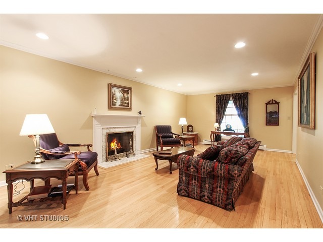 1519 Sequoia Trl, Glenview, IL 60025 photo 5