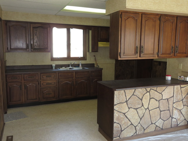 112 E Oak St, Manlius, IL 61338 photo 9