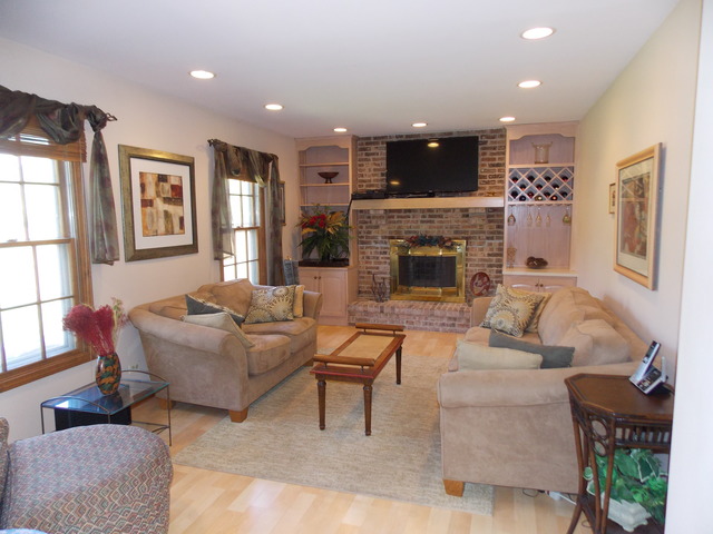 2079 Kudu Ct, Wheaton, IL 60187 photo 6