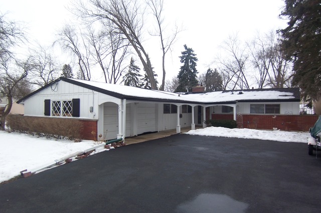 1219 W Circle Ct, Mchenry, IL 60051 photo 1