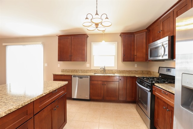 4515 Spruce Ln, Mchenry, IL 60050 photo 7