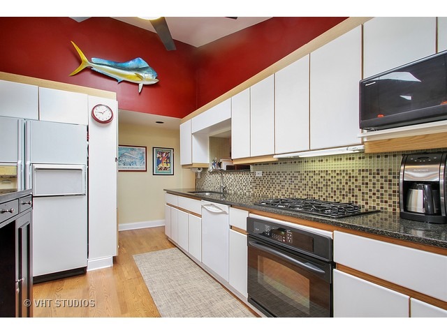3203 Hill Ln, Wilmette, IL 60091 photo 3