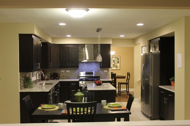 270 Superior Cir, Bartlett, IL 60103 photo 3