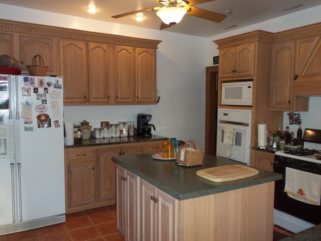 555 E 12th St, Lockport, IL 60441 photo 5