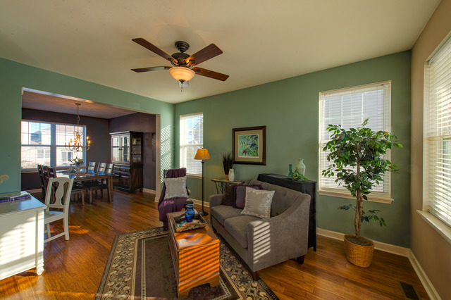 2437 Trailside Ln, Wauconda, IL 60084 photo 3