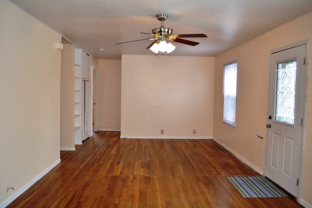 603 Spring Ave, Dekalb, IL 60115 photo 2