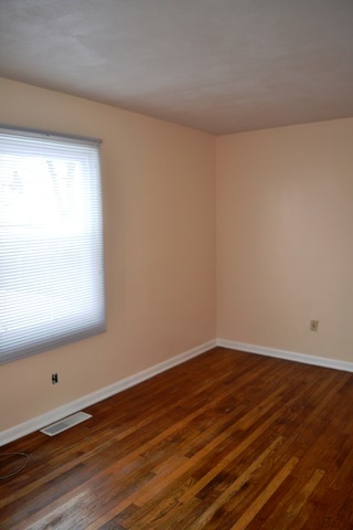 603 Spring Ave, Dekalb, IL 60115 photo 8