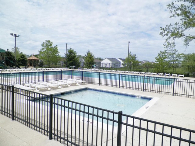 720 Osbron St, Plano, IL 60545 photo 17