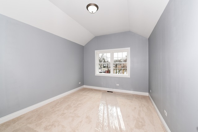 8102 Salisbury Ave, Lyons, IL 60534 photo 13
