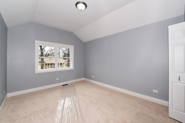 8102 Salisbury Ave, Lyons, IL 60534 photo 15