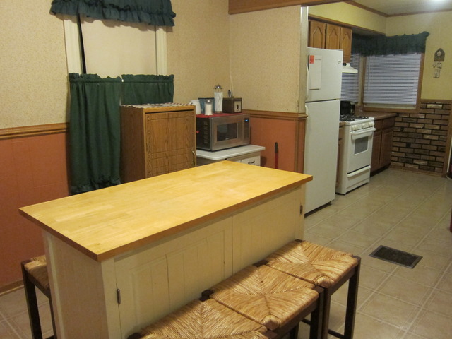 14936 Hamlin Ave, Midlothian, IL 60445 photo 5
