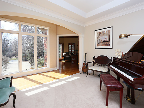85 Muirfield Cir, Wheaton, IL 60189 photo 4