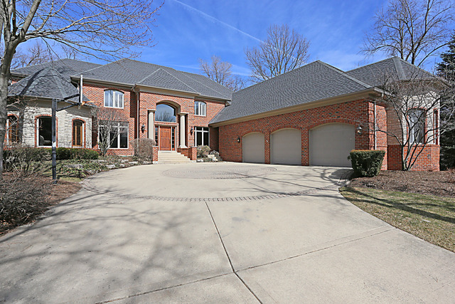 85 Muirfield Cir, Wheaton, IL 60189 photo 1
