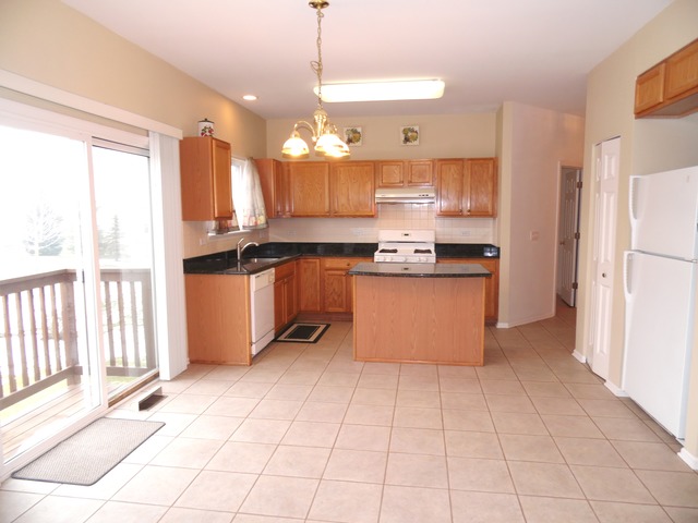 116 N Cross Trl, Mchenry, IL 60050 photo 6