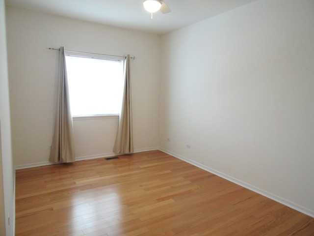 116 N Cross Trl, Mchenry, IL 60050 photo 9