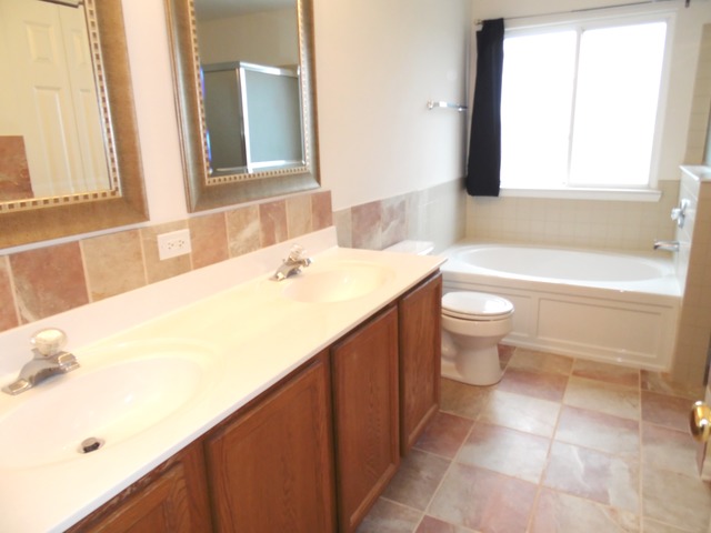 116 N Cross Trl, Mchenry, IL 60050 photo 13