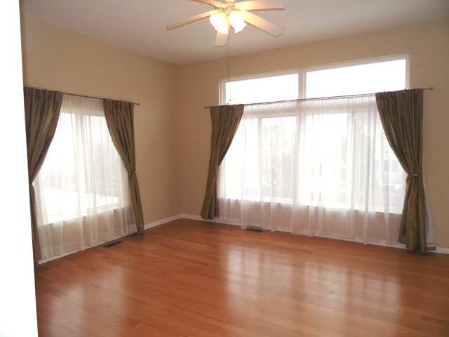 116 N Cross Trl, Mchenry, IL 60050 photo 5