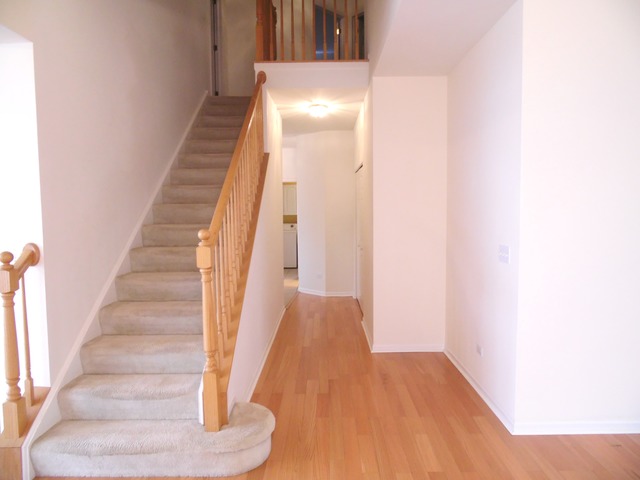 116 N Cross Trl, Mchenry, IL 60050 photo 8