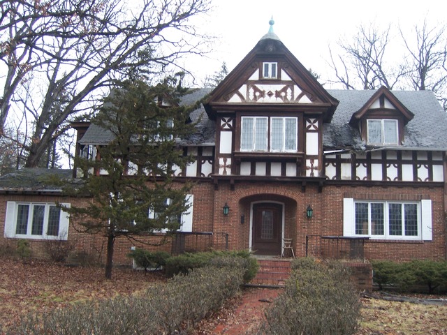 3517 Spring Rd, Oak Brook, IL 60523 photo 3