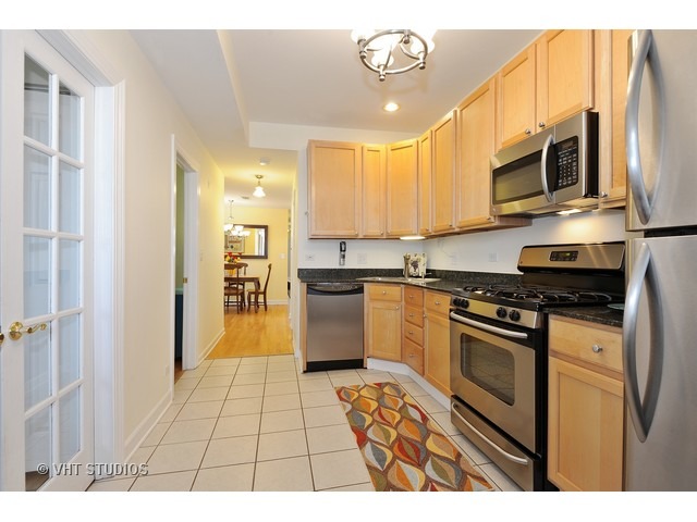 1507 Maple Ave #2, Evanston, IL 60201 photo 5