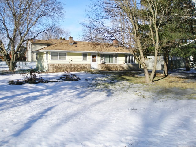 313 N Kent Rd, Mchenry, IL 60051 photo 1