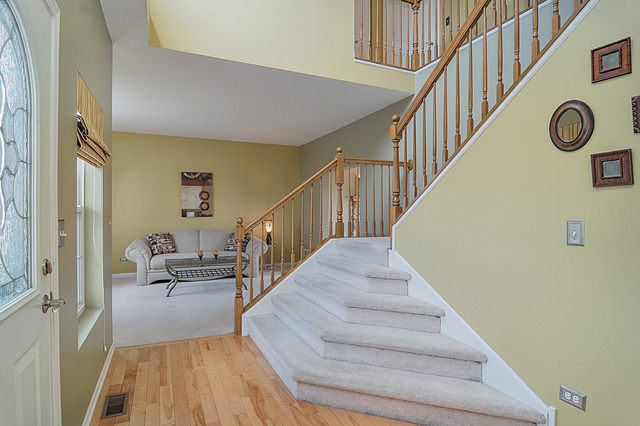 11315 Maplewood Dr, Plainfield, IL 60585 photo 2