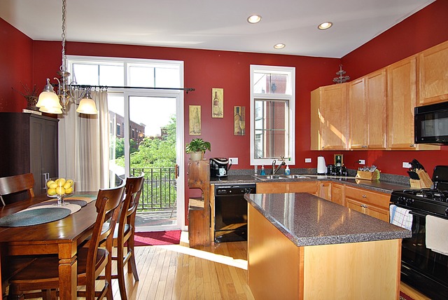 204 Lake St, Elgin, IL 60120 photo 7