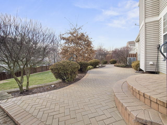 369 E 17th St, Lombard, IL 60148 photo 24