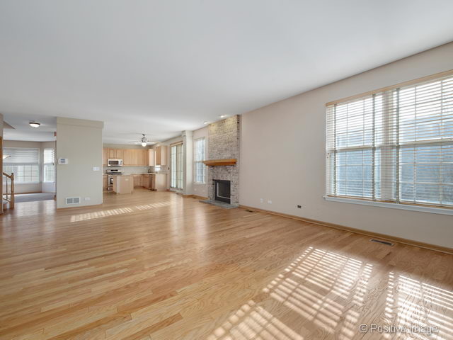 369 E 17th St, Lombard, IL 60148 photo 7