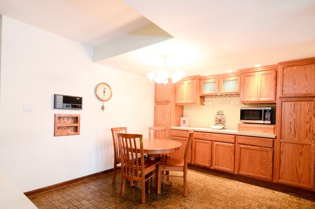 33639 N Oak Dr, Ingleside, IL 60041 photo 5