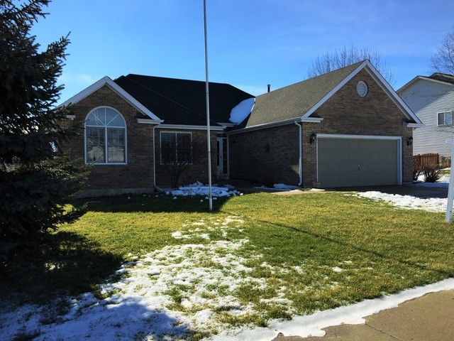 3711 Pebble Creek Dr, Mchenry, IL 60050 photo 1