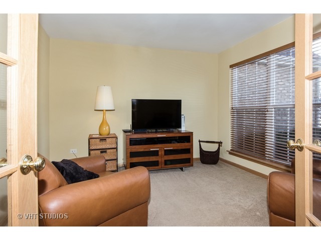23841 Pond View Dr, Plainfield, IL 60585 photo 2