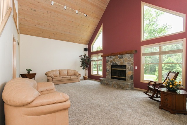 8 N533 Kendall Rd, Elgin, IL 60124 photo 2
