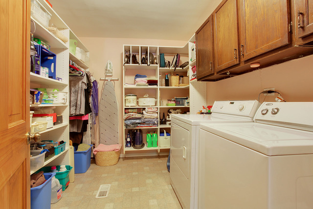 2332 Westminster St, Wheaton, IL 60189 photo 9