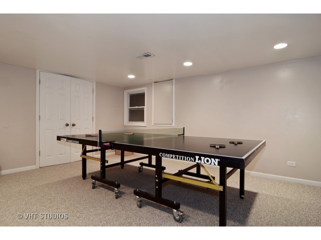 1917 Hampton Dr, Wheaton, IL 60189 photo 10