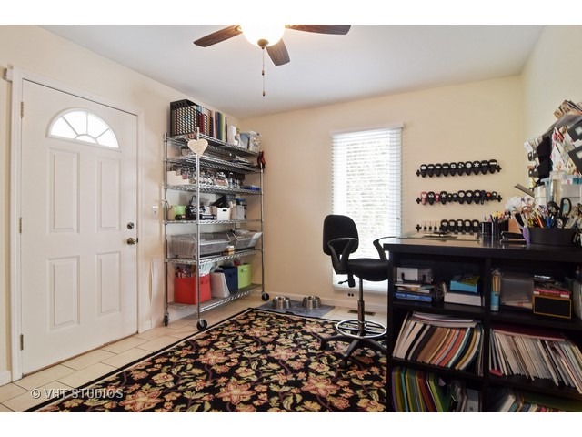 1917 Hampton Dr, Wheaton, IL 60189 photo 9