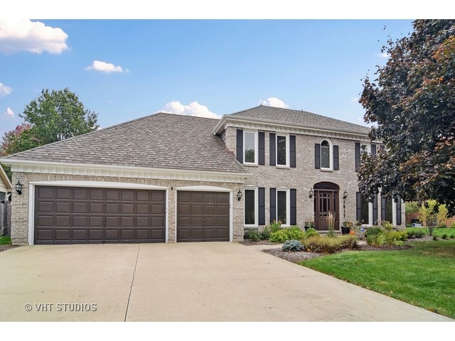 1917 Hampton Dr, Wheaton, IL 60189 photo 1