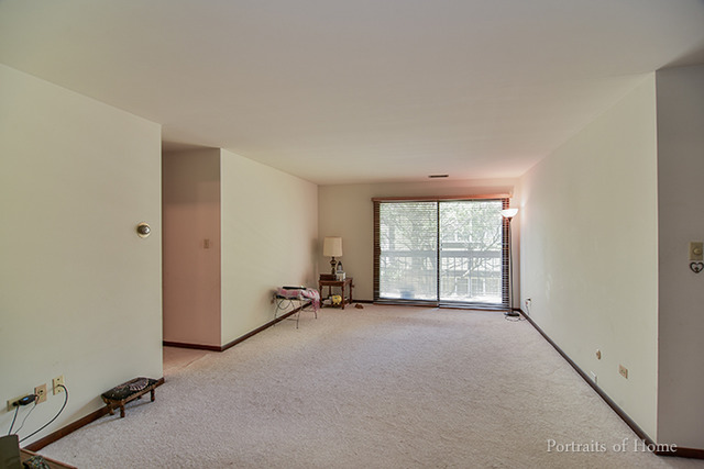 137 Stanhope Dr #C, Willowbrook, IL 60527 photo 8