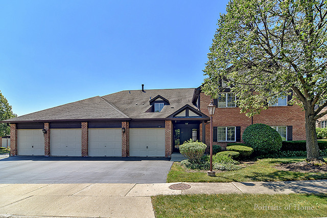 137 Stanhope Dr #C, Willowbrook, IL 60527 photo 17