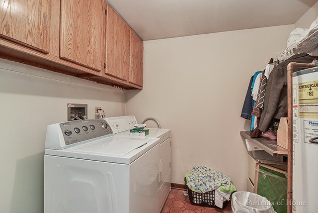 137 Stanhope Dr #C, Willowbrook, IL 60527 photo 16