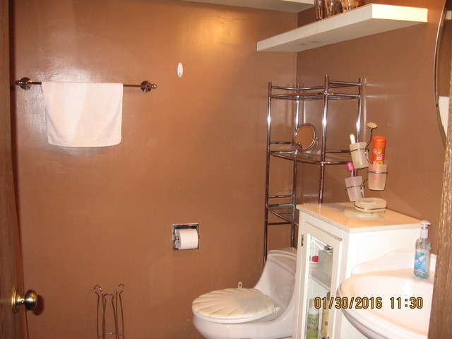 2608 E Goodrich Ave #5, Burnham, IL 60633 photo 10